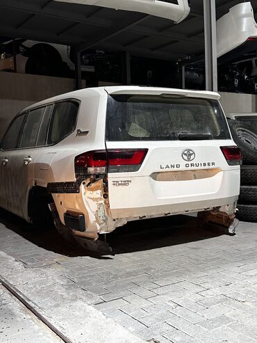 Грузовые кузова и будки: Toyota, 2020 г., Б/у, Оригинал — 17