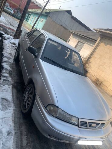 Daewoo: Daewoo Nexia: 2005 г., 1.6 л, Механика, Бензин, Седан