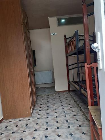 Аренда комнат: 1 otaqlı ev hər bir şəraiti var kombi kondisaner soyuducu özünə aid — 1