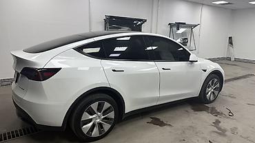 Tesla: Tesla Model Y: 2023 г., Автомат, Электромобиль, Кроссовер lalafo.kg да — 2 Tesla: Tesla Model Y: 2023 г., Автомат, Электромобиль, Кроссовер — 2