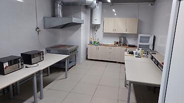 Продажа помещений свободного назначения: СРОЧНО ПРОДАЕТСЯ КОММЕРЧЕСКОЕ ПОМЕЩЕНИЕ – 350 м² Район: Аламедин-1 — 8