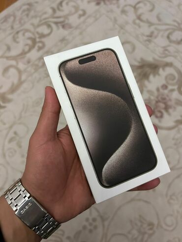 i̇phone 4s: IPhone 15 Pro, 128 GB, Face ID
