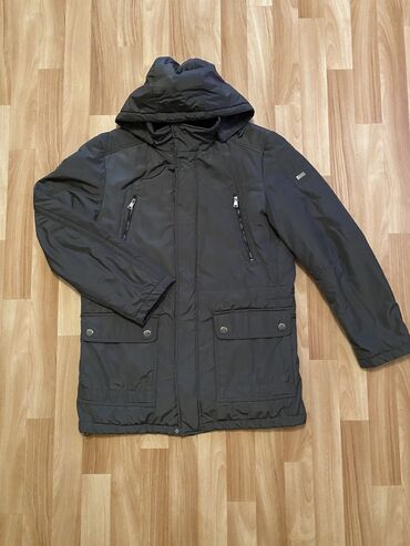 турецкий куртка: Турецкая весенне-осенняя куртка, размер 54. Цвет темно- серый . 1600
