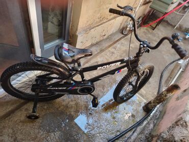 velo icarə: İşlənmiş Dörd təkərli Uşaq velosipedi 26", sürətlərin sayı: 16, Ünvandan götürmə