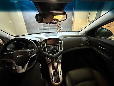 kruz maşın: Chevrolet Cruze: 1.4 l | 2015 il 213000 km Sedan — 9