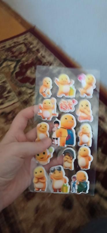 avtomobil aksesuarları: Mövzu: Şirin sarı personajlı stiker dəsti Təsvir: - Bir vərəqdə — 2