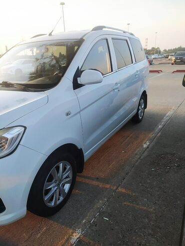 Dongfeng: Dongfeng MPV: 1.5 l | 2023 il 115000 km Van/Minivan — 5