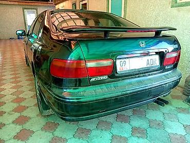 авто крепеж: Honda Accord: 1994 г., 2 л, Механика, Бензин, Седан — 6