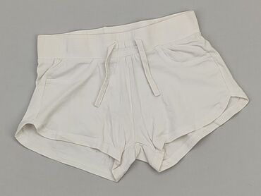 spodenki do kolan dziewczęce: Shorts, C&A, 8 years, 128, condition - Good