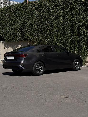 штабелер электрический бу: Kia K3: 2022 г., 1.6 л, Автомат, Бензин, Седан — 7