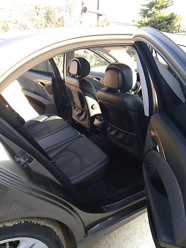 mercedes sekilleri: Mercedes-Benz E 220: 2.2 l | 2008 il Sedan — 10