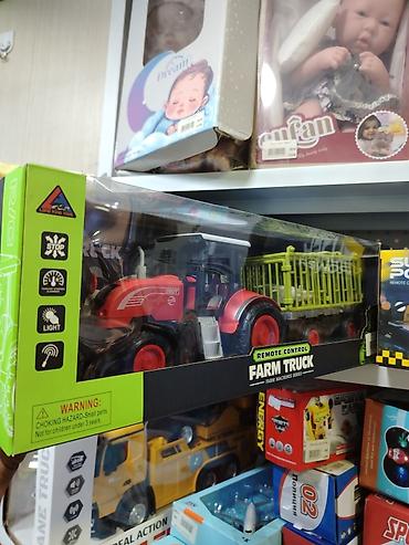 Игрушечный трактор с прицепом на радиоуправлении — Remote Control Farm