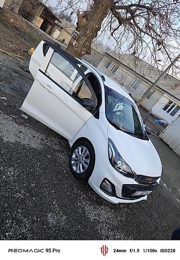 Chevrolet: Chevrolet Spark: 2018 г., 1 л, Автомат, Бензин, Хэтчбэк — 1