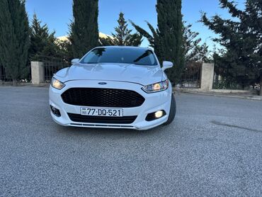 3 kameralı videoregistrator: Ford Fusion: 2 l | 2015 il 250000 km Sedan