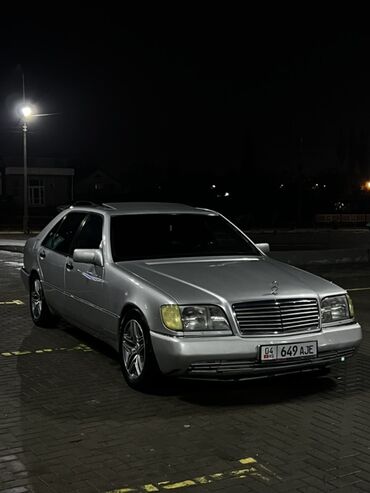 лобовое стекло на мерс 124: Автомобиль Mercedes-Benz S-класса в кузове W140 серебристого цвета