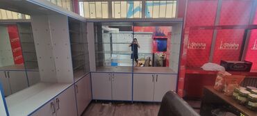 помещения для бизнеса: Мебель для бизнеса, витрины для телефонов