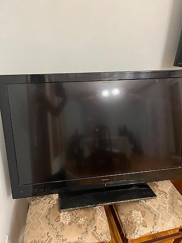 dvd video: Regal LCD televizor - Ekran diaqonalı təxminən 40–42 düym - Geniş — 1