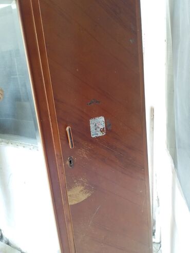 Dolablar: Açılan, 2 qapılı Düz dolab, Şifonyer — 9