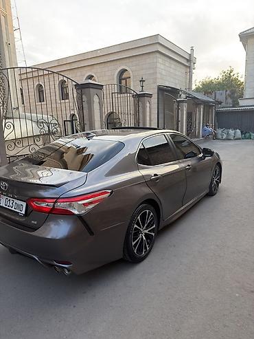 41 5: Toyota Camry: 2019 г., 2.5 л, Автомат, Бензин, Седан — 3