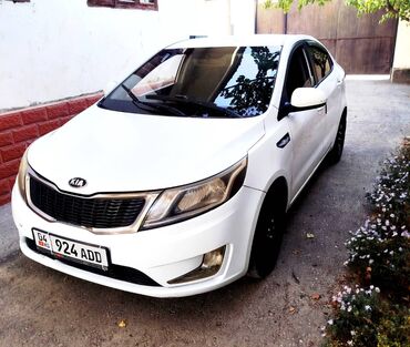 авторынок риом: Kia Rio: 2014 г., 1.6 л, Механика, Бензин, Седан