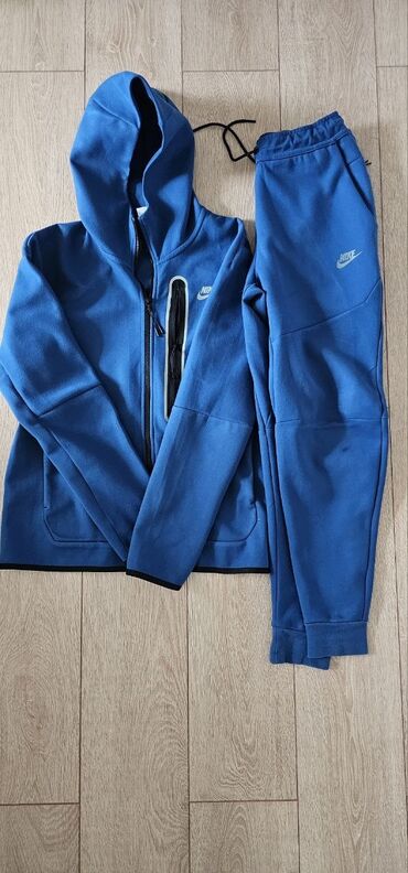 норка шапка мужская: Продаю ОРИГИНАЛЬНУЮ флиску Nike tech fleece. Состояние почти идеальное