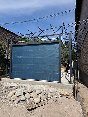 Другие строительные материалы: Ворота секционные Ворота Роллы Установка и доставка бесплатно — 9