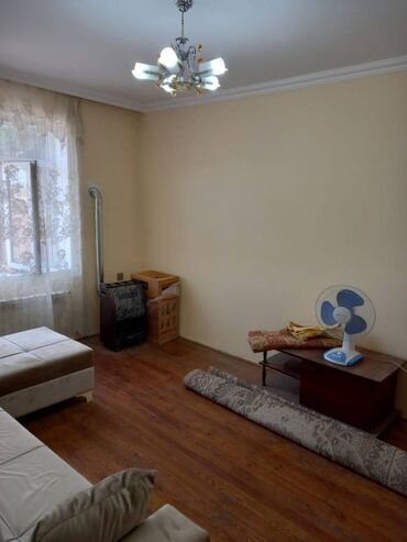 Həyət evləri və villaların satışı: 3 otaqlı, 80 kv. m, Yeni təmirli — 4