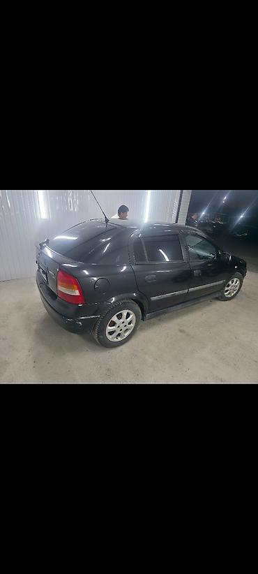 мото кийим: Opel Astra: 2000 г., 1.6 л, Кол менен иштөөчү, Хетчбек — 4