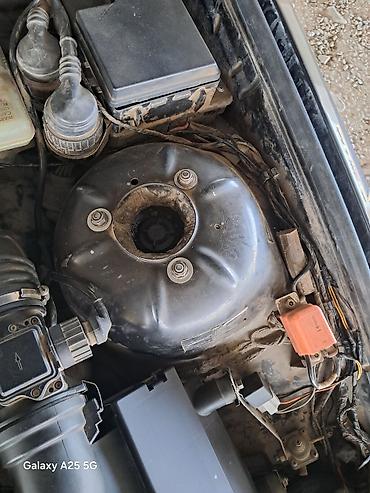 BMW: BMW 3 series: 2.5 l | 1993 il Sedan — 19