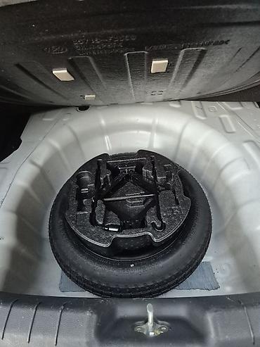 elantra hyundai: Hyundai Elantra: 2 l | 2020 il Sedan — 5