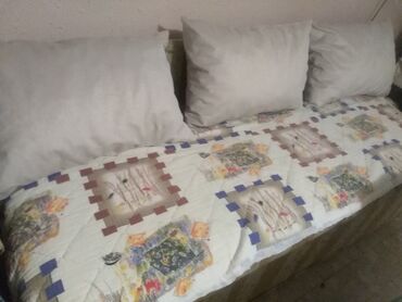 Jastuci: Dekorativni jastuk na lalafo.rs — 12 Jastuci: Dekorativni jastuk — 12