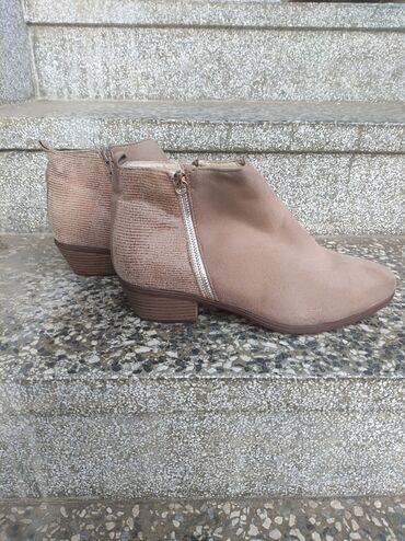 martinke cipele: Ankle boots, 40