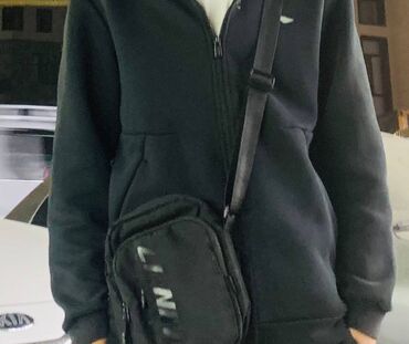 сумка в радом: Сумка через плечо компактного формата - Цвет: черный - Материал