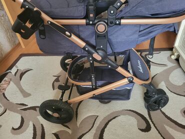 Gəzinti arabaları: Klassik gəzinti arabası, İşlənmiş, Yaş: 1-6 ay, Ünvandan götürmə — 9