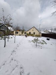 пишпек дом продажа: Үй, 120 кв. м, 4 бөлмө, Менчик ээси, Косметикалык оңдоо