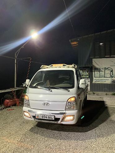 full construction: Hyundai Porter II — компактный бортовой грузовик - Кабина на двоих — 4