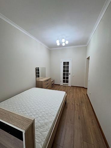 Продажа квартир: 4 комнаты, 110 м², бульвар Эркиндик Сталинка, 3 этаж, Свежий ремонт — 10