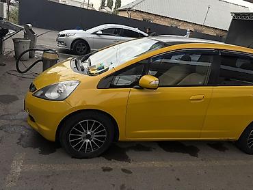 Honda Jazz: 2009 г., 1.3 л, Автомат, Бензин, Хетчбек