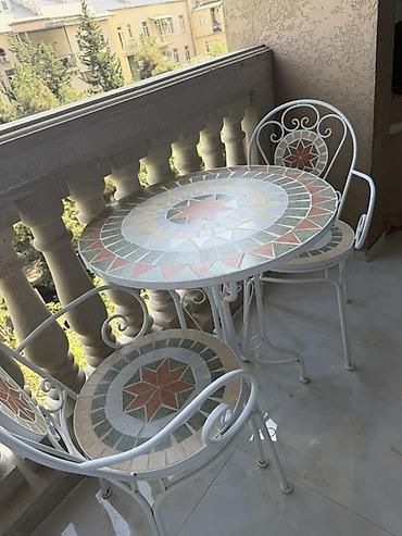 Balkon üçün mozaika dəst – 1 masa + 2 stul - Dizayn: Dairəvi mozaika