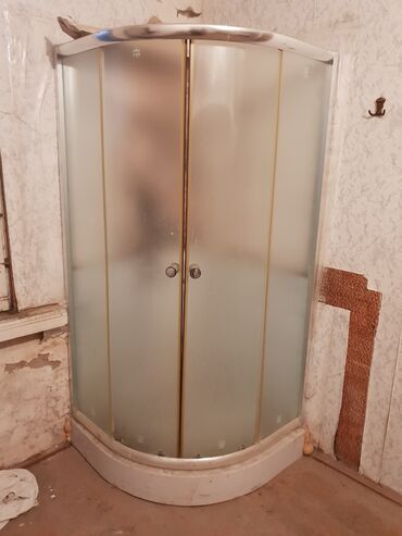 Труба: Б/у Кабинка с закрытым верхом, Угловая, Самовывоз