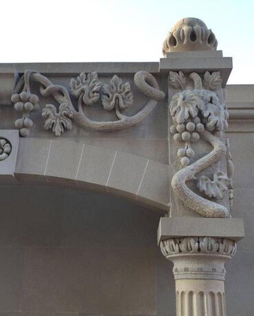 Həyət evləri və villaların satışı: Şüvəlan qəs. 12 otaq, 400 kv. m, Yeni təmirli — 14