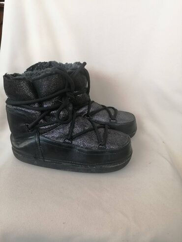 Gležnjače: Gležnjače, 40 — 9