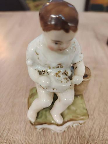 fiqurlar: Vintage çini fiqur — “Oğlan fiquru” XX əsrin ortalarına aid Avropa — 4