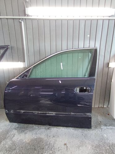кузов е39: Передняя левая дверь BMW Б/у, цвет - Черный,Оригинал