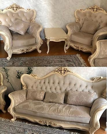 yeni divan: Divan kreslo desti satilir 1100azn. Unvan İnqilab Nigaz — 1