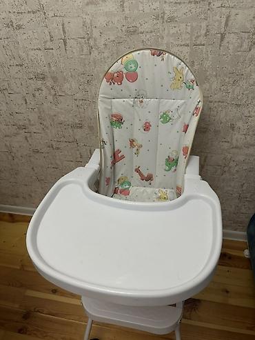Uşaq yemək stulu - Rəng: ağ, naxışlı yumşaq oturacaq (şən heyvan və lalafo.az -da Uşaq yemək stulu - Rəng: ağ, naxışlı yumşaq oturacaq (şən heyvan və