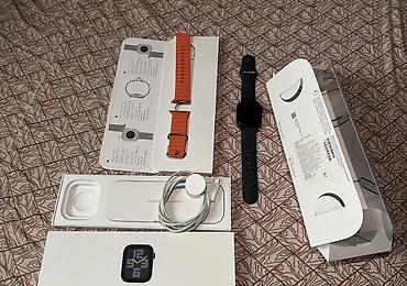 Apple Watch (корпус темный) с комплектом: - Умные часы Apple Watch с