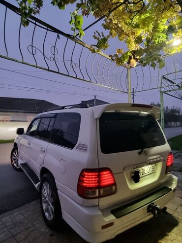 Toyota: Toyota Land Cruiser 2002 – baxımlı, əziyyət görməyib. Ağ rəngdədir — 21