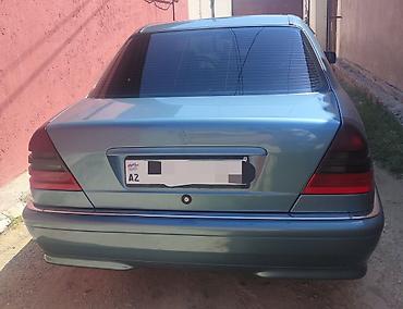 bmw m3 e92: Mercedes-Benz C-Class: 1.8 l | 1997 il Sedan — 3