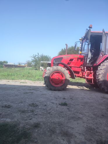Bentley: Məhsul: Belarus 1025.2 traktor + asma frez (torpaq frezəsi)
